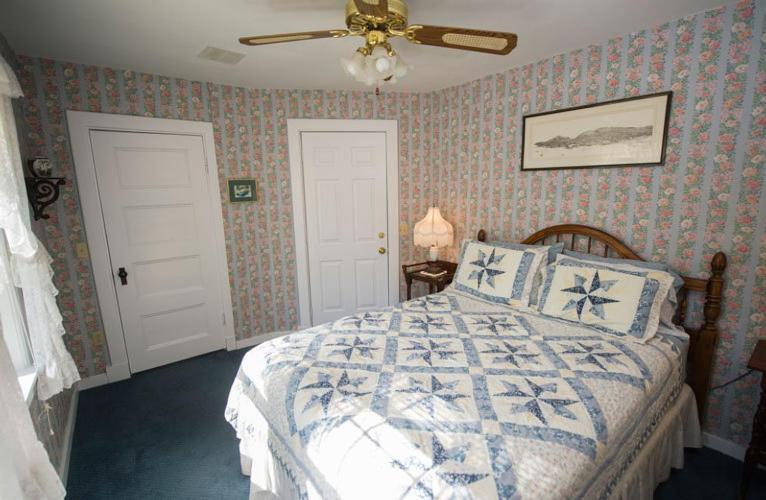 Anne'S White Columns Inn Bar Harbor Chambre photo